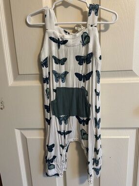 Blue moths Print Romper with Pocket